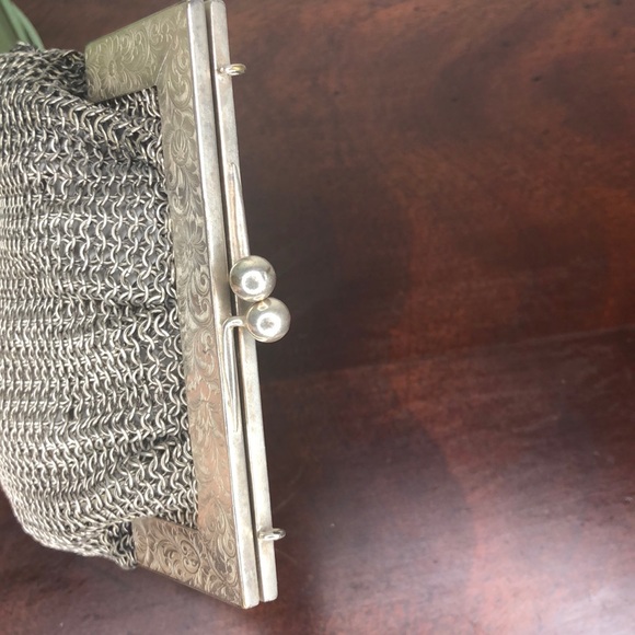 Vintage Chainmail Coin Purse - Picture 8 of 11